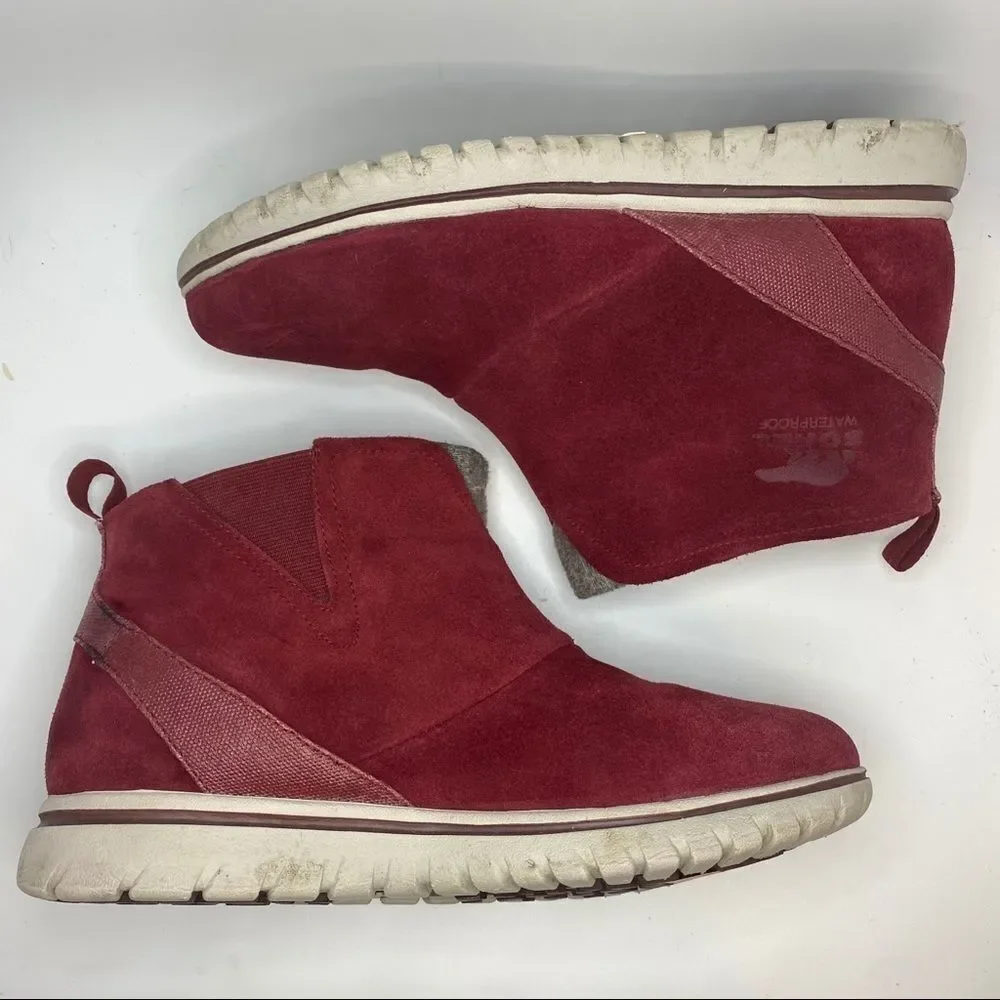 Sorel Cozy Short Snow Boot